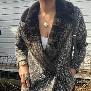 H & M Double-Breasted Long Coat Faux Fur Collar Tweed Wool Blend Size 10